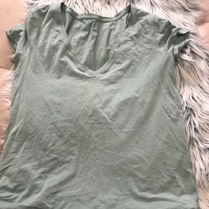 LULULEMON TOP SIZE 8